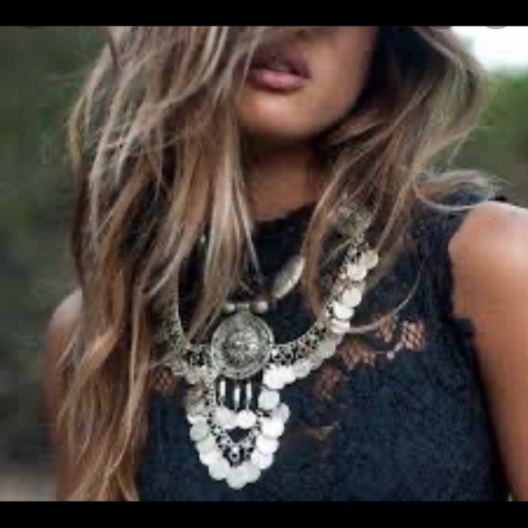 Free People Jewelry - 🦋Child Of Wild Moons Vengeance Necklace